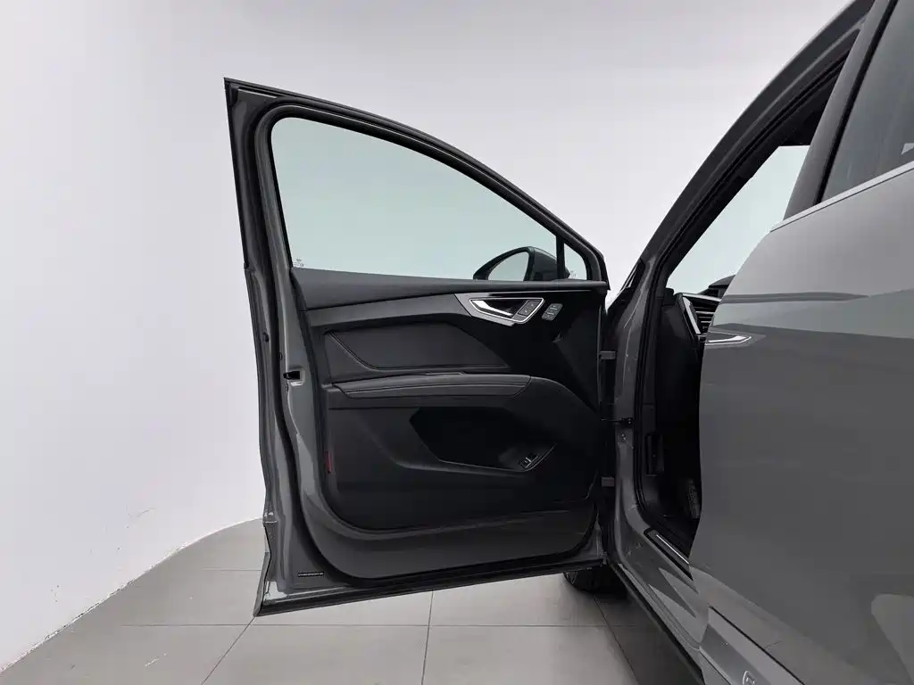 Audi Q4 e-tron 2023 2023 40 e-tron Innovation Edition