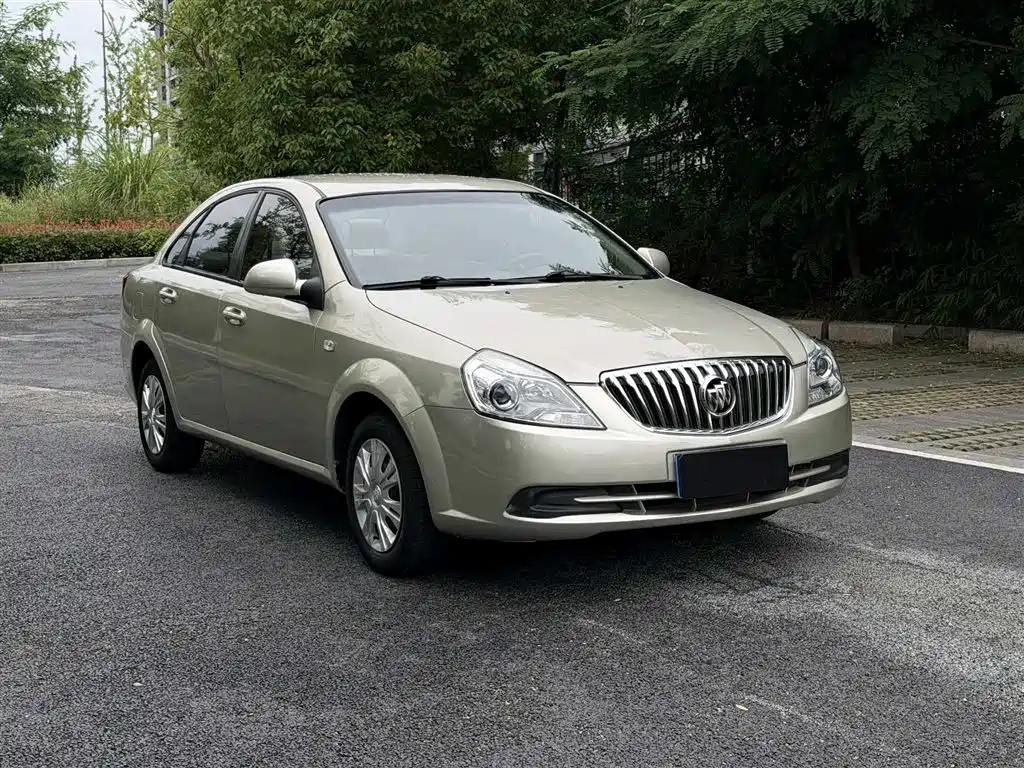 Buick Excelle 2015 1.5L Automatic Classic фото 3