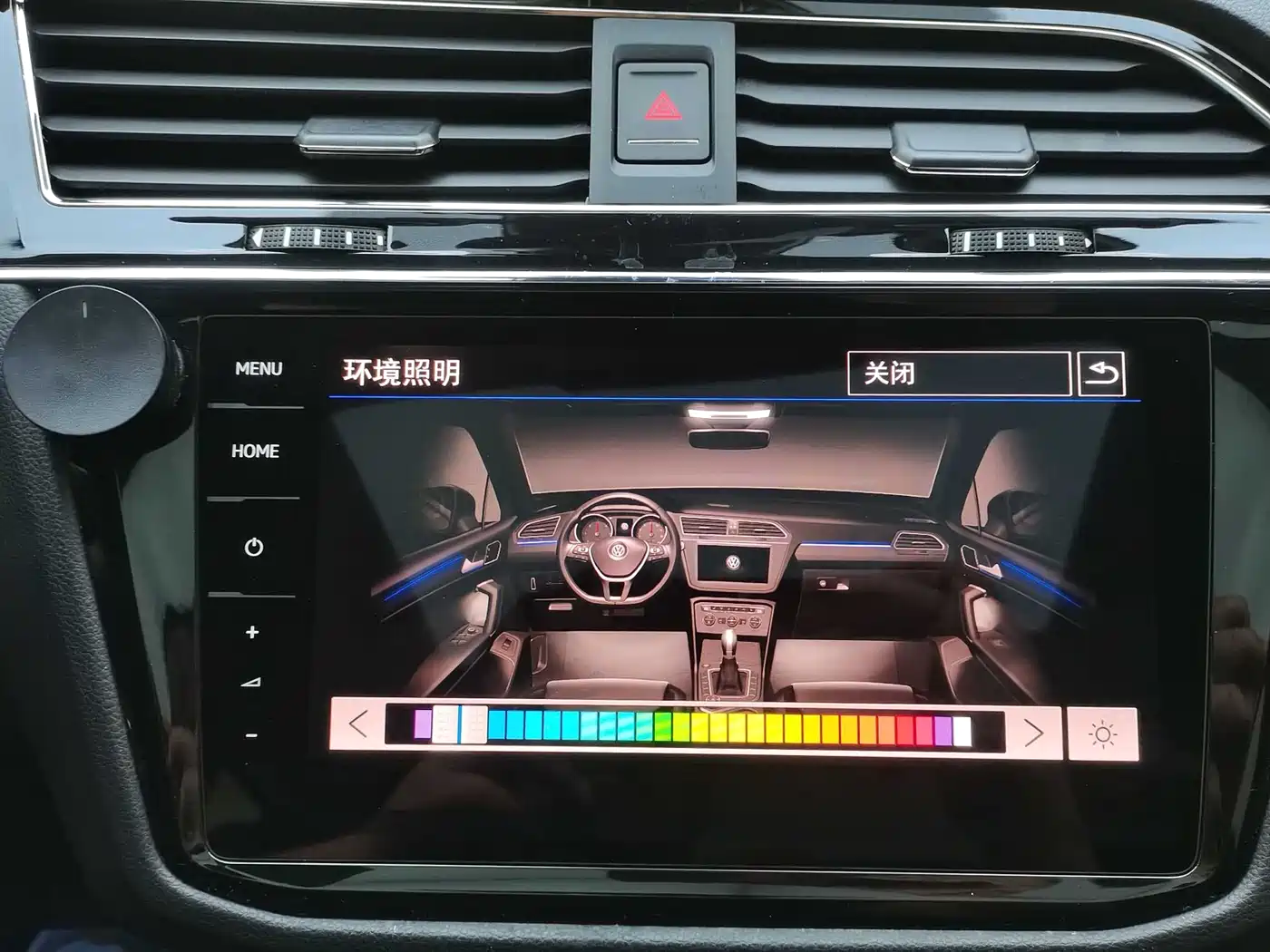 Volkswagen Tiguan L 2019 380TSI Auto 4WD Smart Luxury Edition China VI фото 16