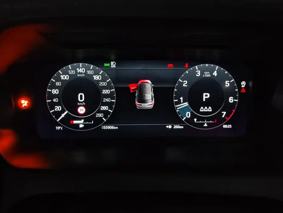 Land Rover Discovery Sport 2021 249PS R-Dynamic S Performance Edition фото 14