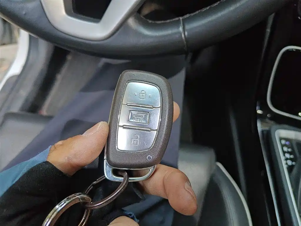 Hyundai Tucson 2019 280TGDi Dual-clutch 2WD Fashion Edition China VI фото 12