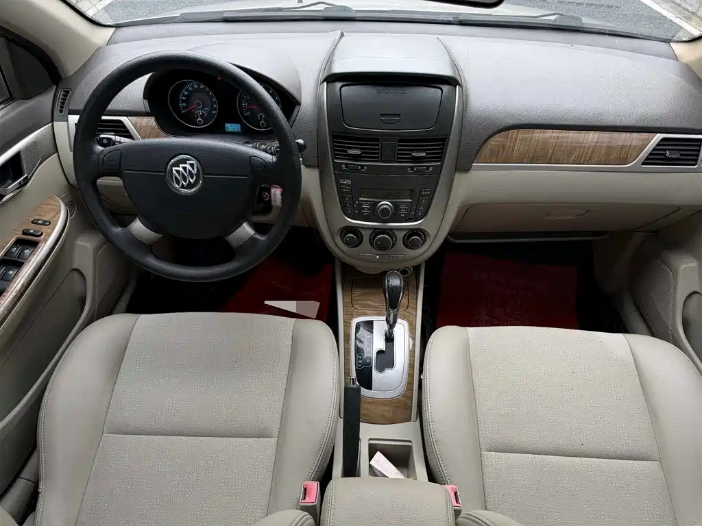 Buick Excelle 2015 1.5L Automatic Classic фото 5
