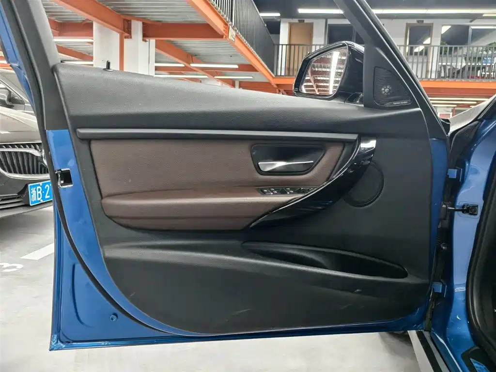 BMW 3 Series 2019 320Li M Luxury Package фото 21