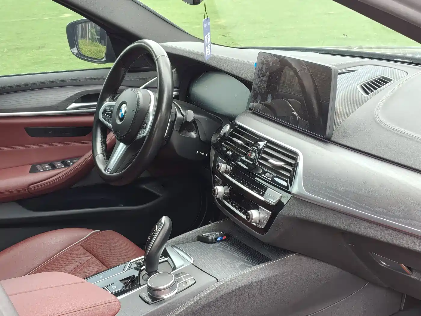 BMW 5 Series 2022 Facelift 530Li Leading M Sport Package фото 6