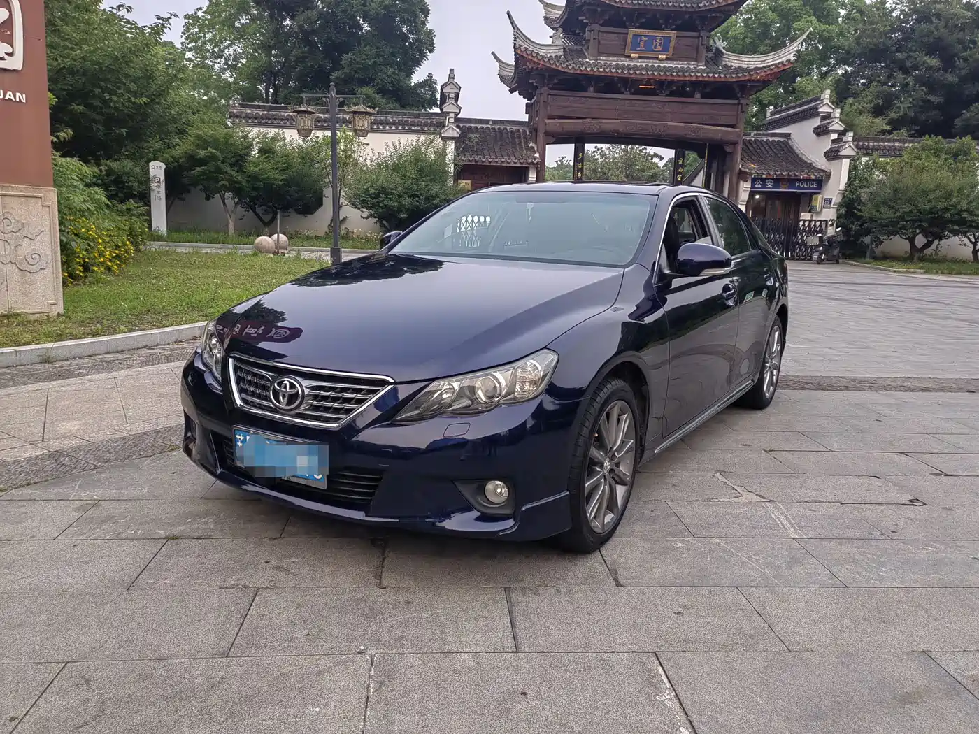 Toyota Reiz 2012 2.5V Grace Elite Styling Edition