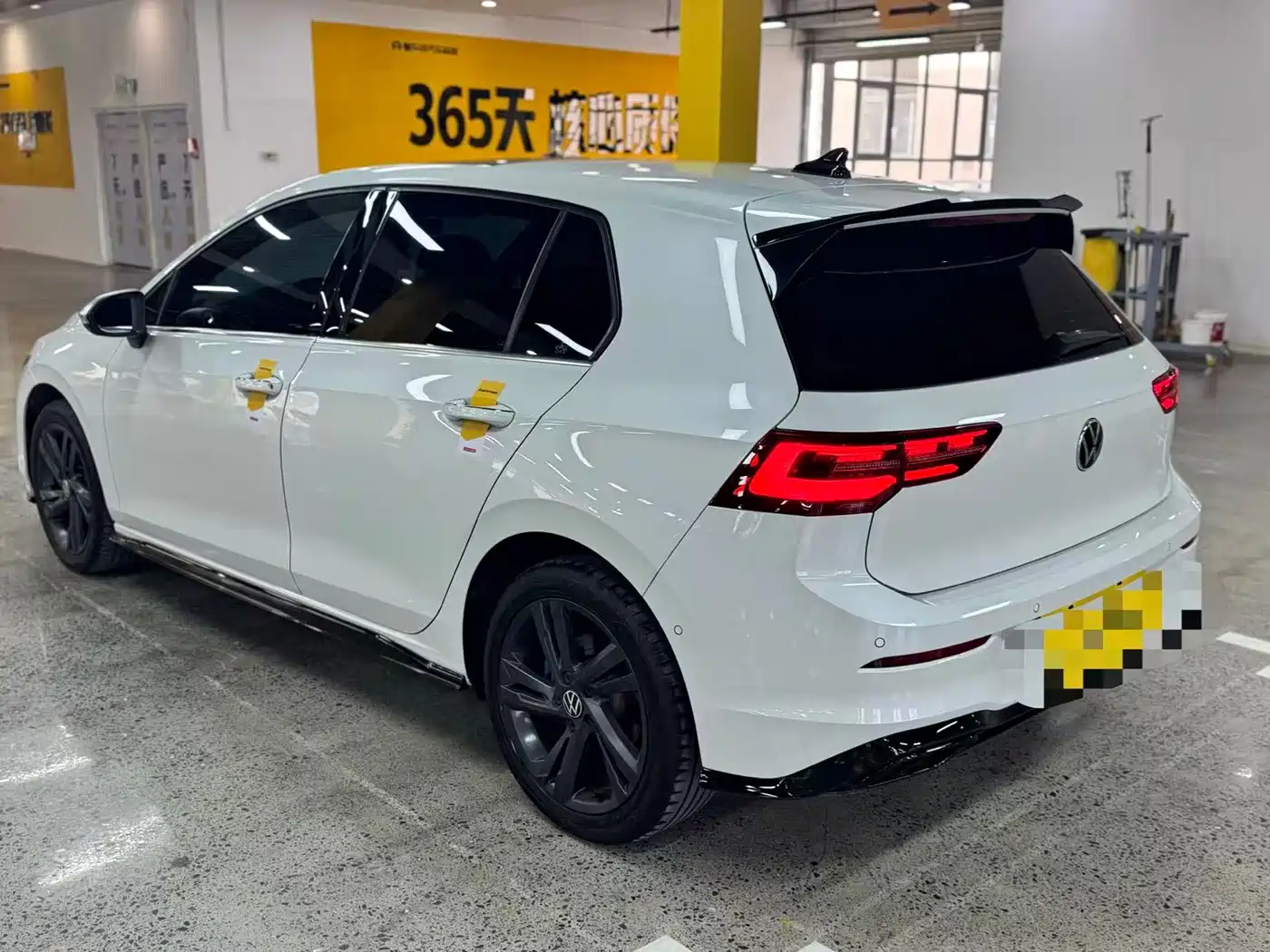 Volkswagen Golf 2023 280TSI DSG R-Line Lite фото 5