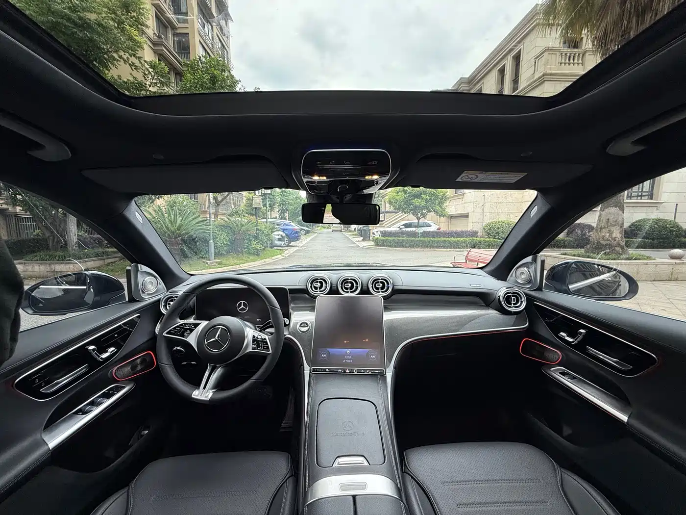 Mercedes-Benz GLC 2024 GLC 260 L 4MATIC Dynamic 7-seater фото 9