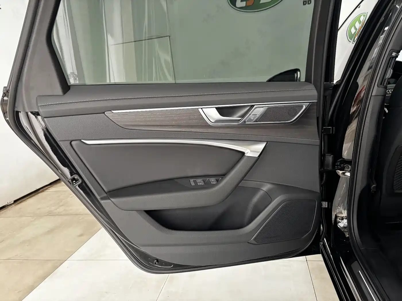 Audi A6L 2025 45 TFSI quattro Premium Sport фото 20