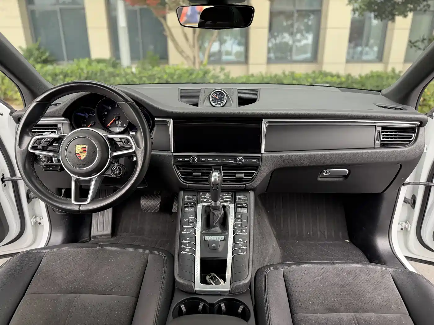 Porsche Macan 2021 Macan 2.0T фото 6