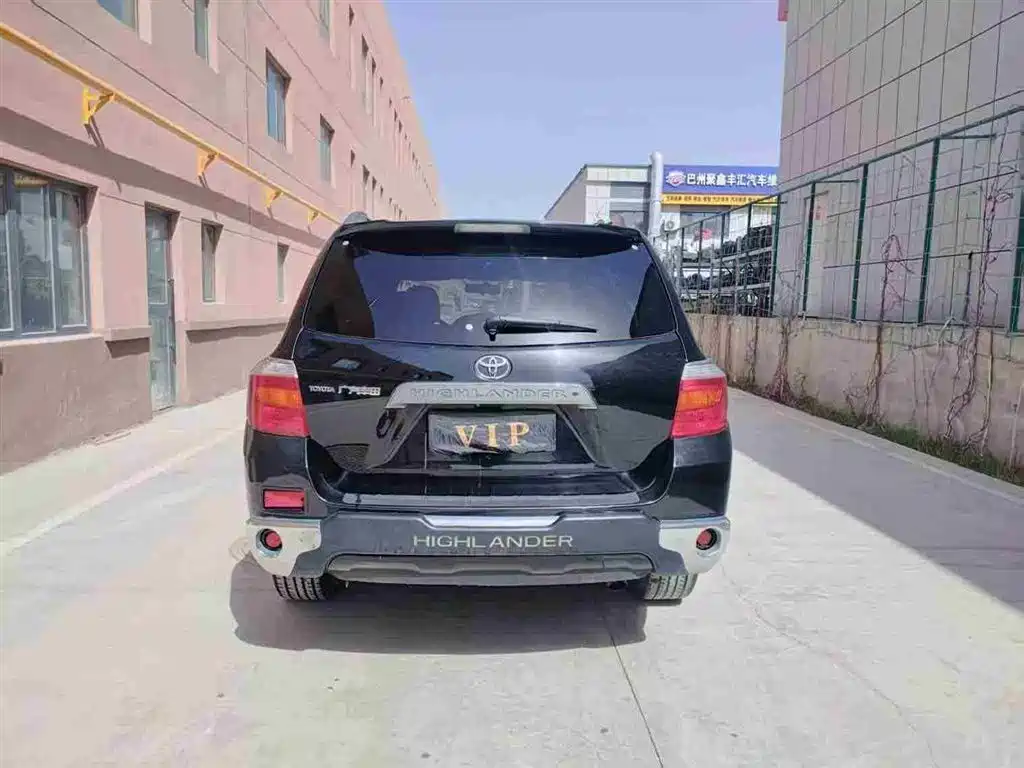Toyota Highlander 2012 2.7L 2WD 7-Seater Luxury Edition фото 9