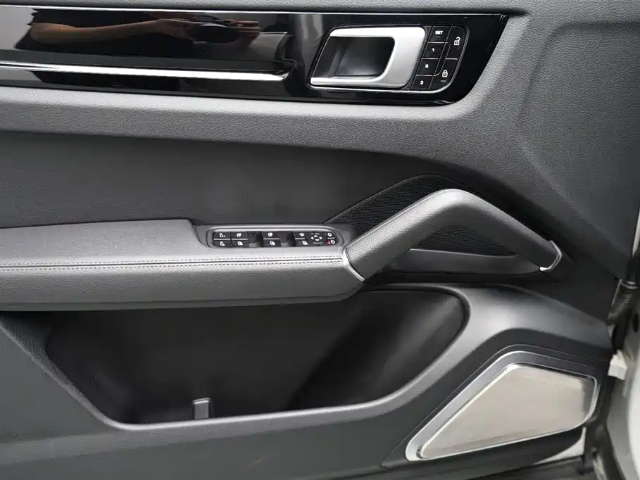 Porsche Cayenne 2019 Cayenne 3.0T фото 5
