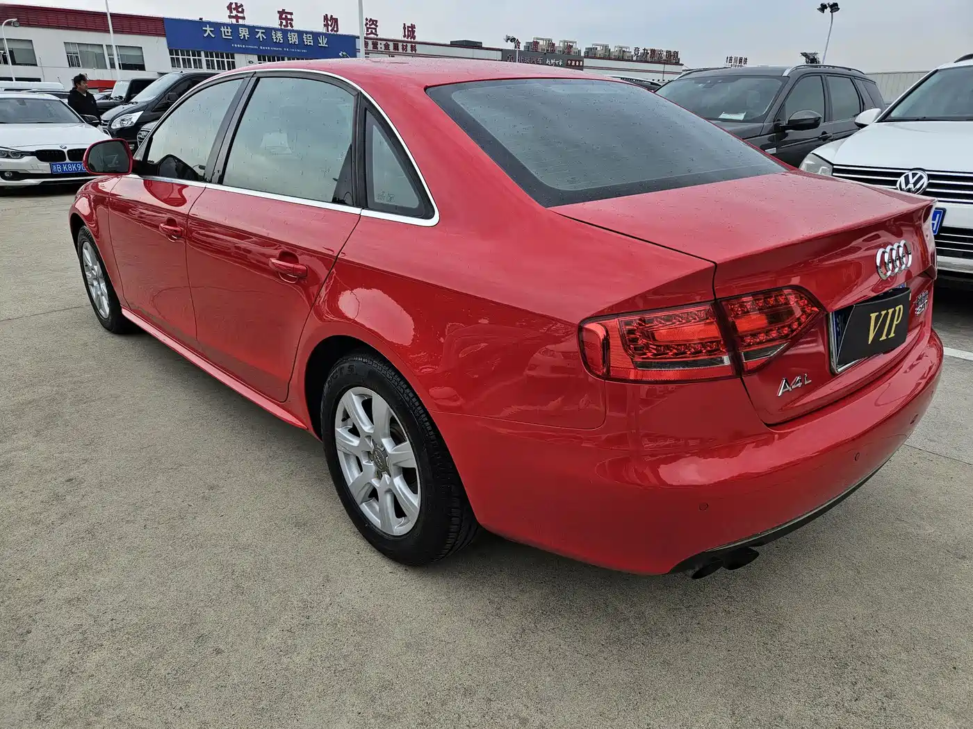 Audi A4L 2010 2.0 TFSI Standard фото 10