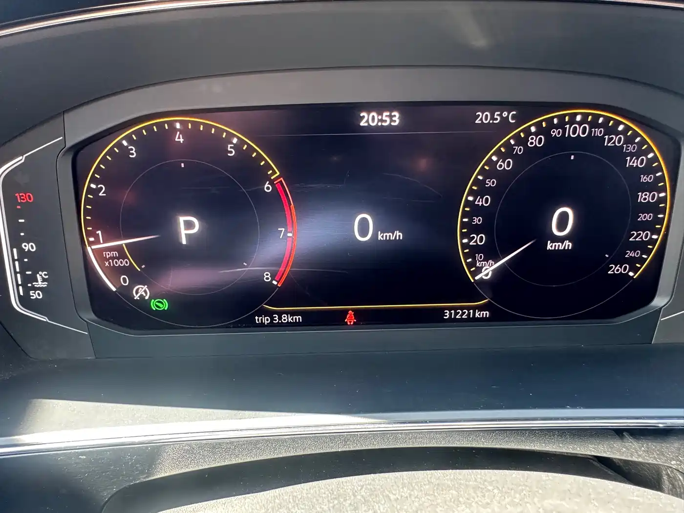 Volkswagen Passat 2022 280TSI Elite Edition фото 12