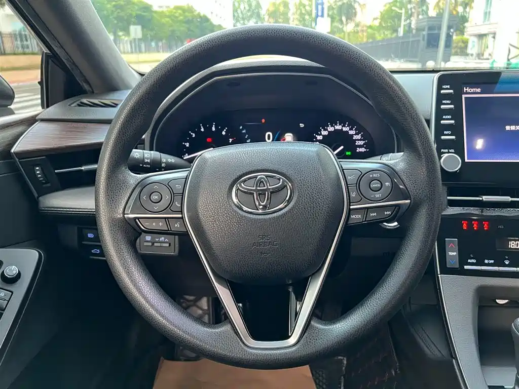 Toyota Avalon 2019 2.0L Progressive Edition (China VI) фото 9