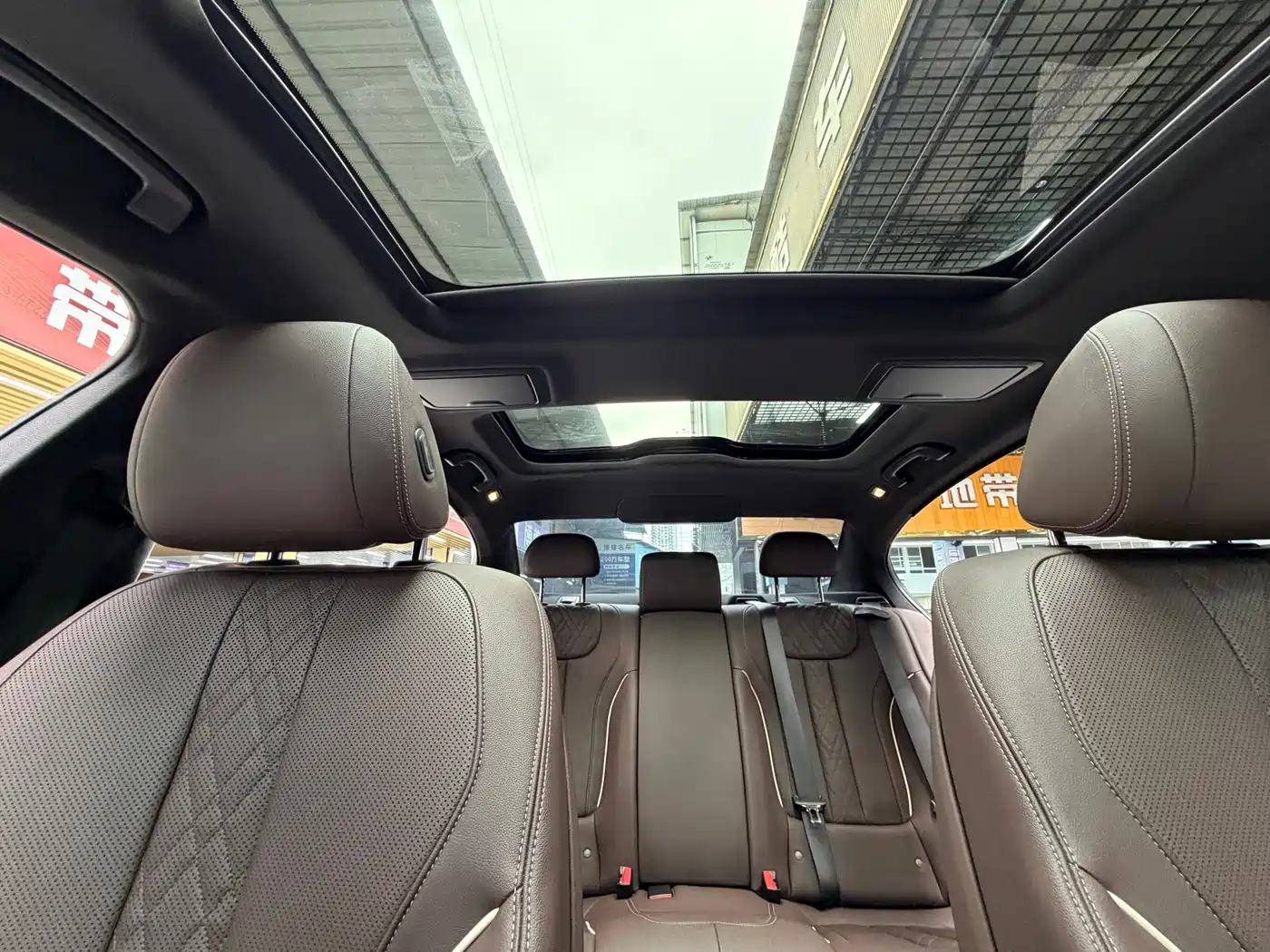 BMW 5 Series 2023 Facelift 530Li Leading M Sport Package фото 28