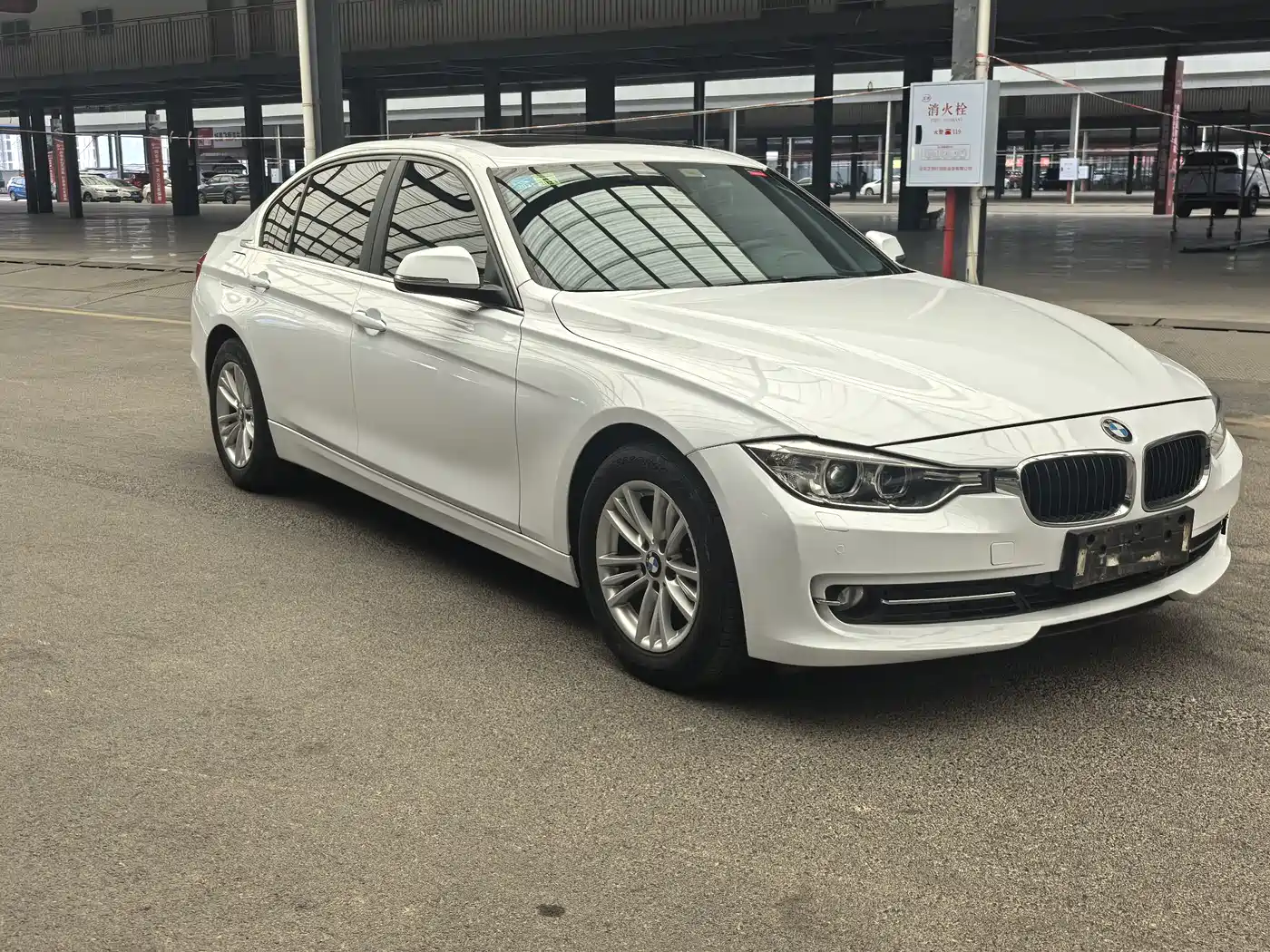 BMW 3 Series 2015 320Li Super Joy Fashion фото 3