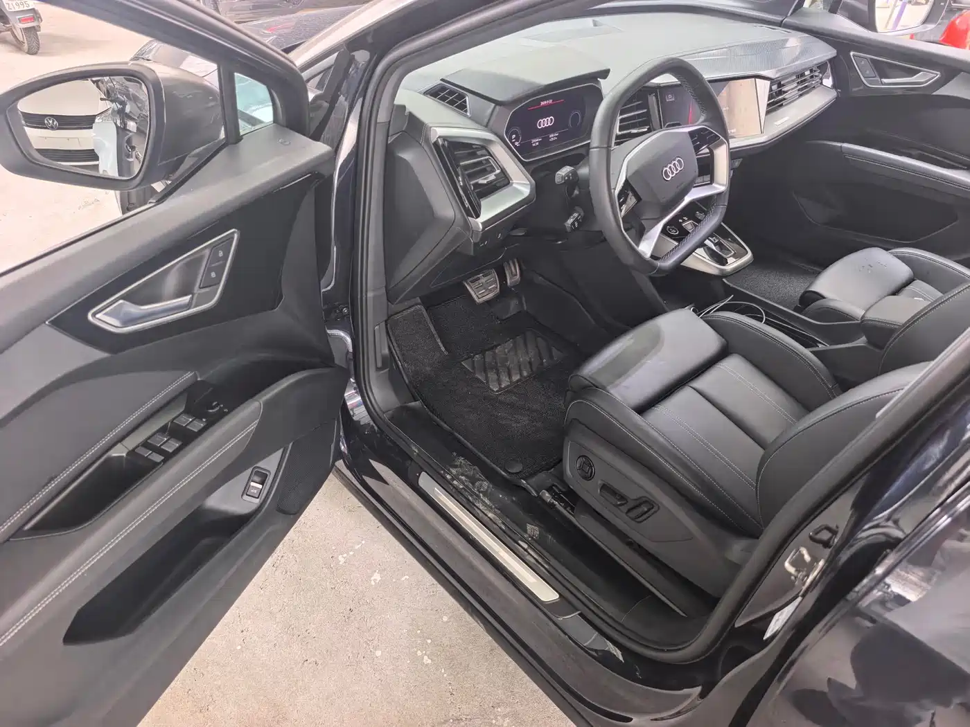 Audi Q4 e-tron 2024 40 e-tron Pioneer Edition фото 9