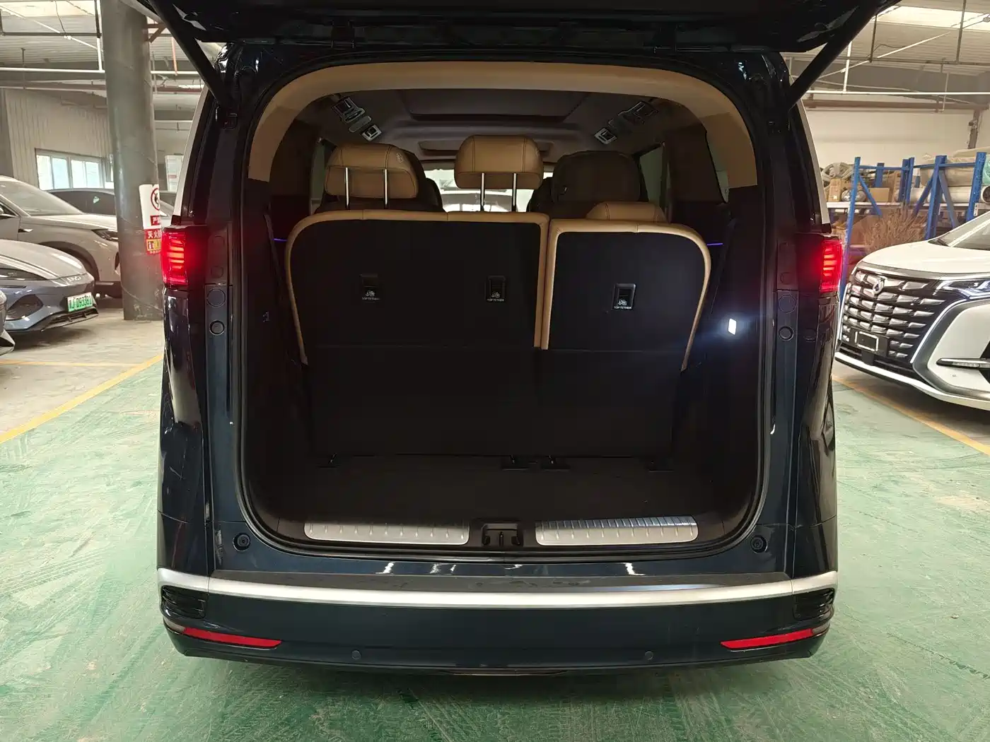 Denza D9 2025 Model DM-i Smart Drive Edition 1020 AWD Flagship фото 15