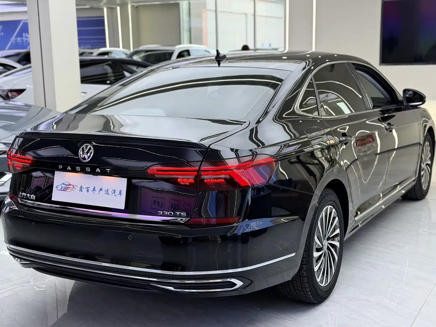 Volkswagen Passat 2020 Facelift 280TSI Business Version China VI фото 8