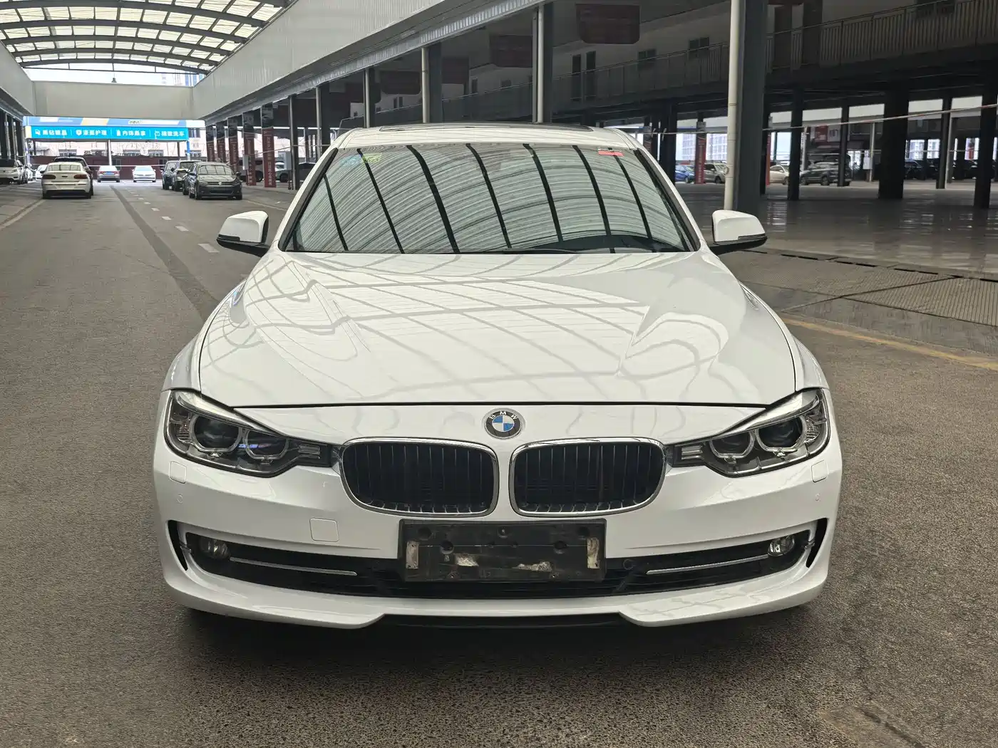 BMW 3 Series 2015 320Li Super Joy Fashion фото 2