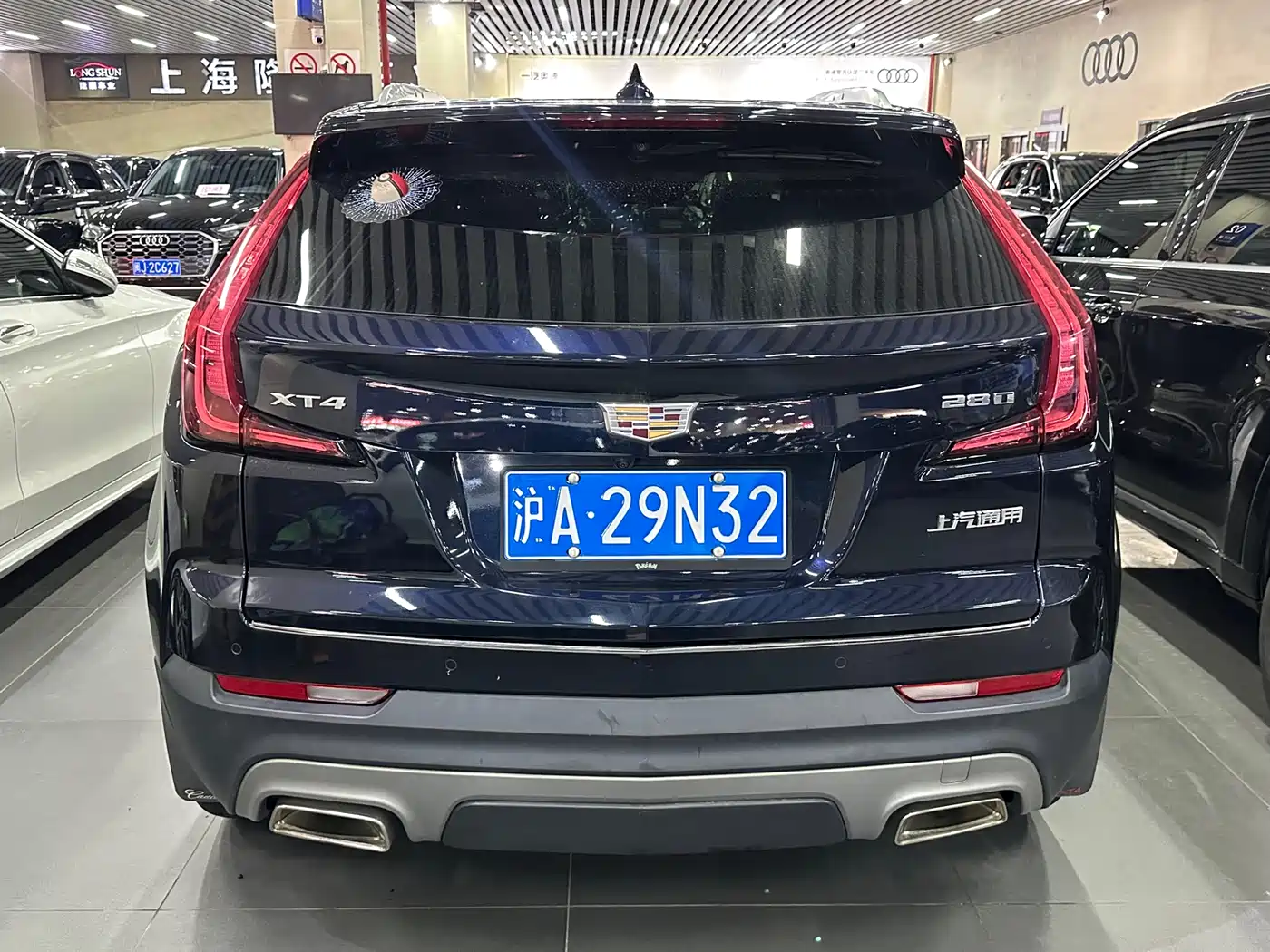 Cadillac XT4 2020 28T FWD Leading Trim фото 10