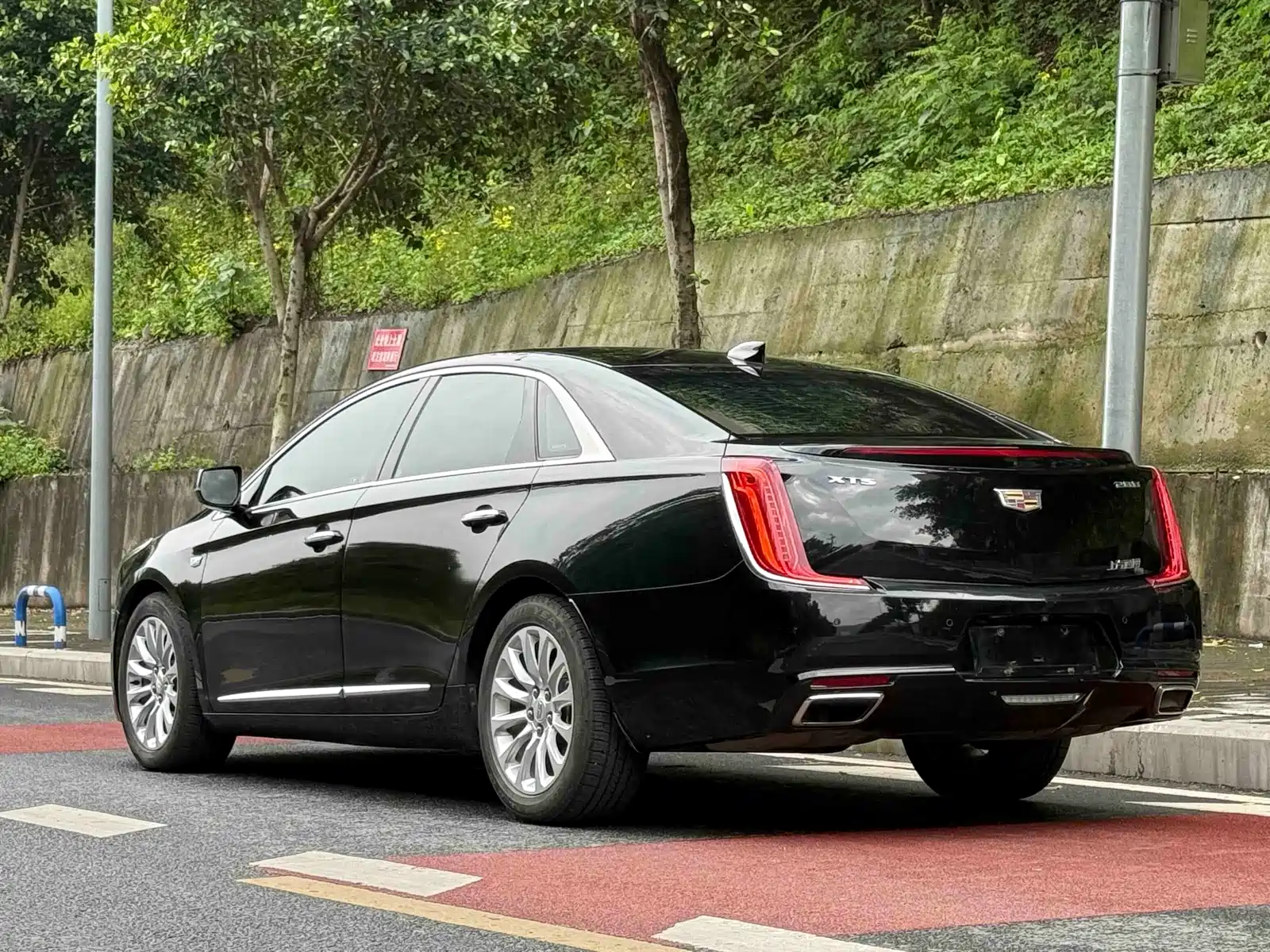 صورة 8 - Cadillac XTS