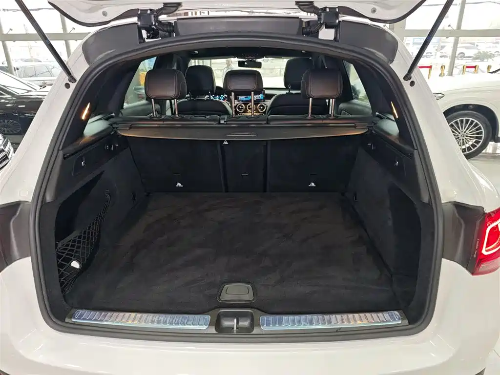 Mercedes-Benz GLC 2020 Facelift GLC 260 L 4MATIC Dynamic фото 19