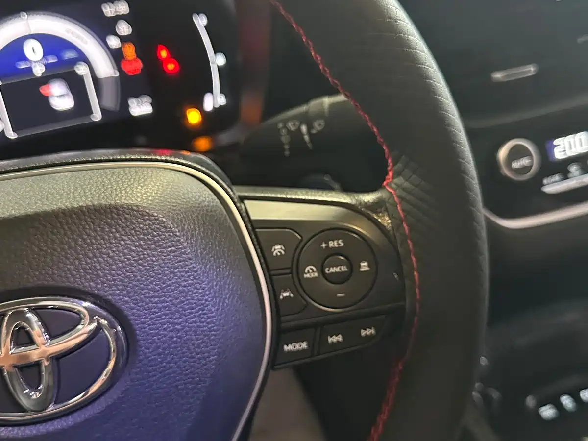 Toyota Corolla 2023 1.8L Smart Hybrid Dual Engine Elite Edition фото 16