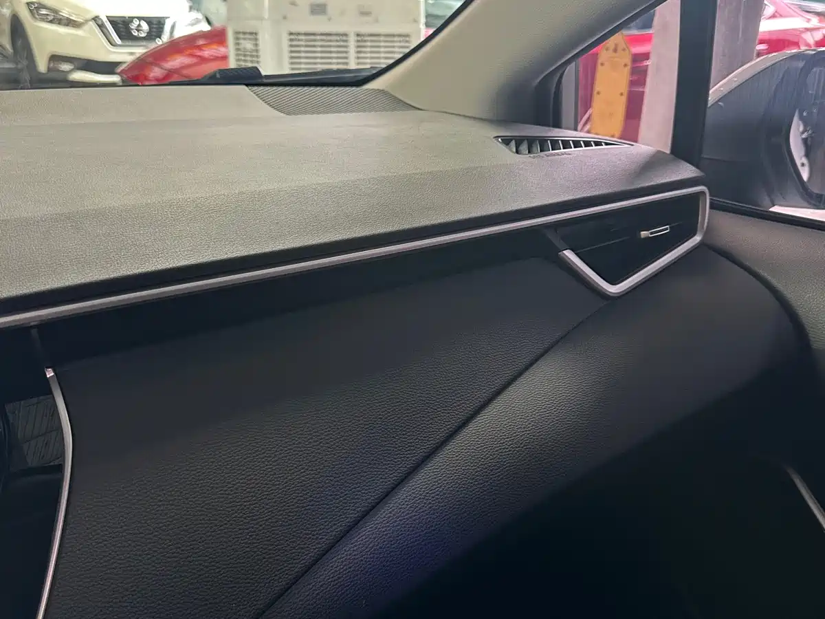 Toyota Corolla 2023 1.8L Smart Hybrid Dual Engine Elite Edition фото 22