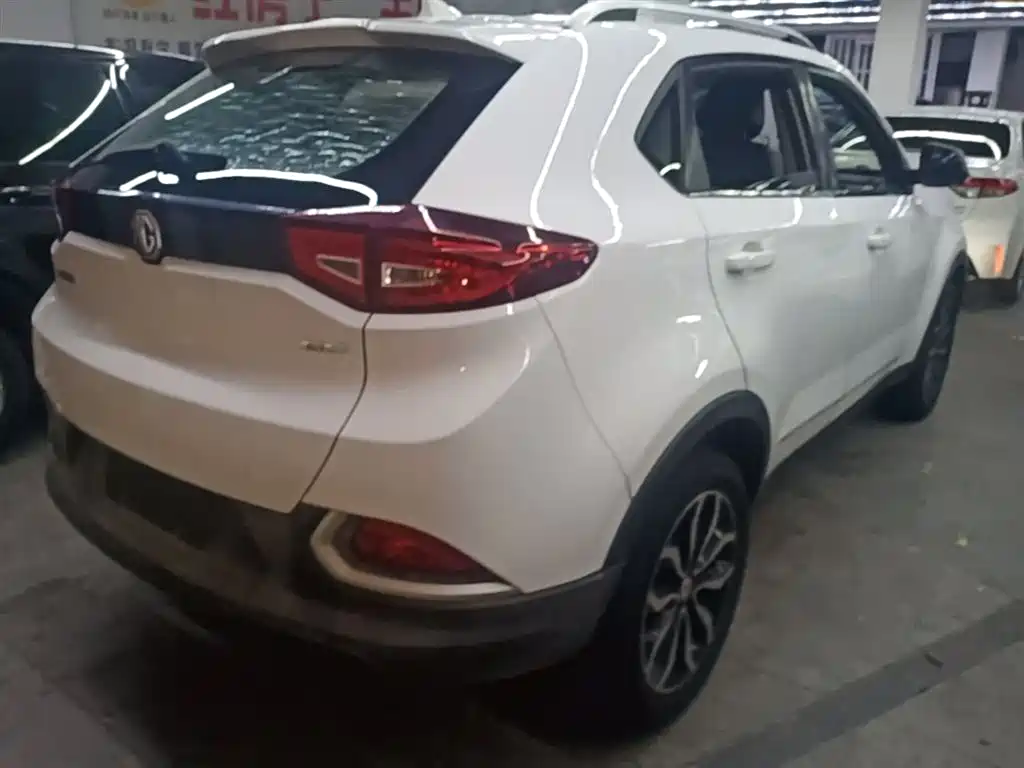 MG Roewe RX5 2016 2015 1.5TGI TST Luxury Edition