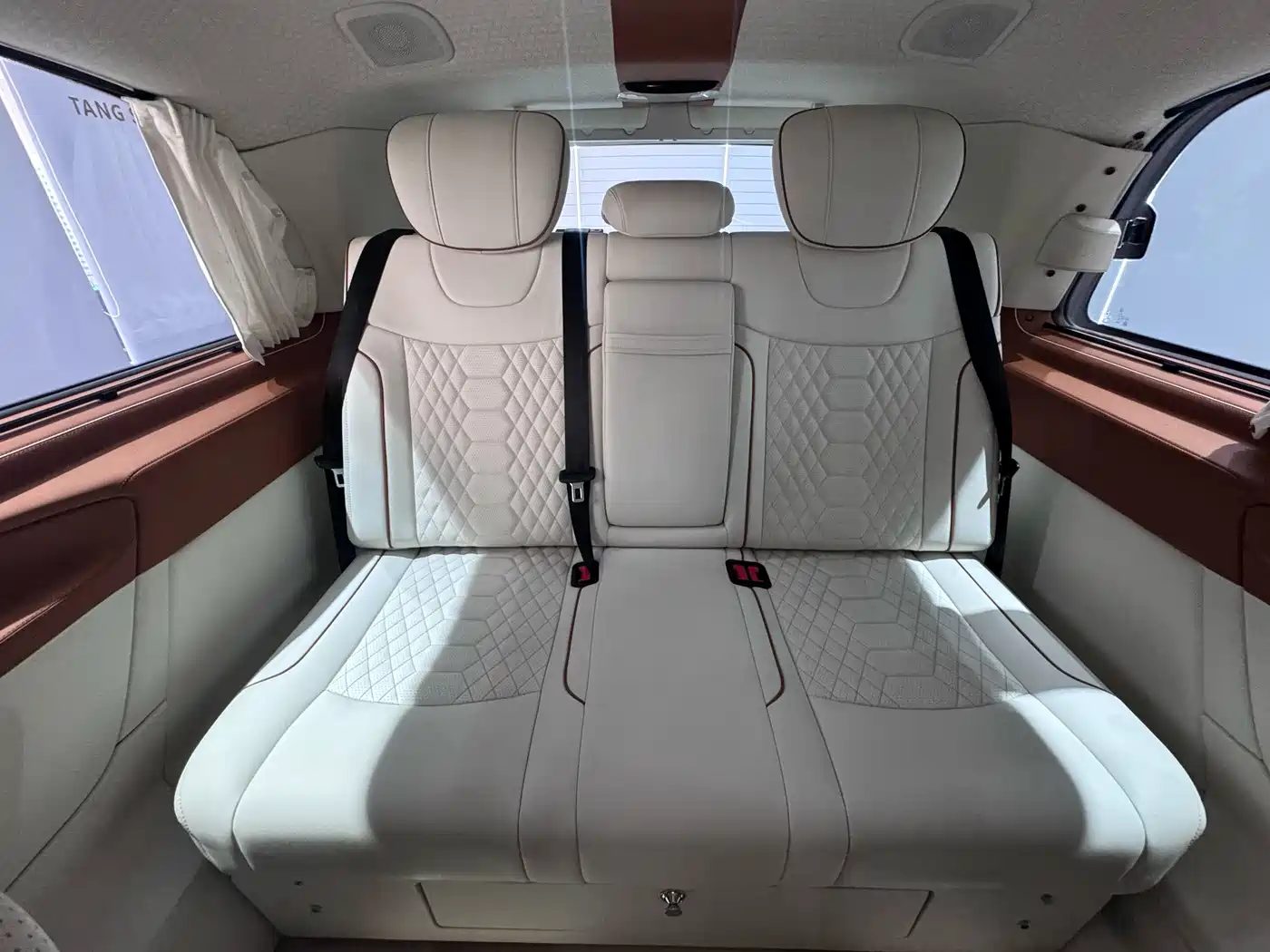Mercedes-Benz Vito 2021 2.0T Business Edition 7-seater фото 23