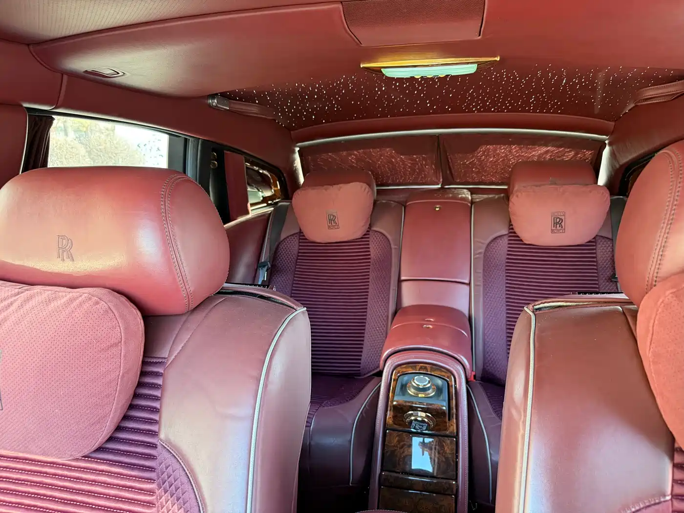 Rolls-Royce Phantom фото 10