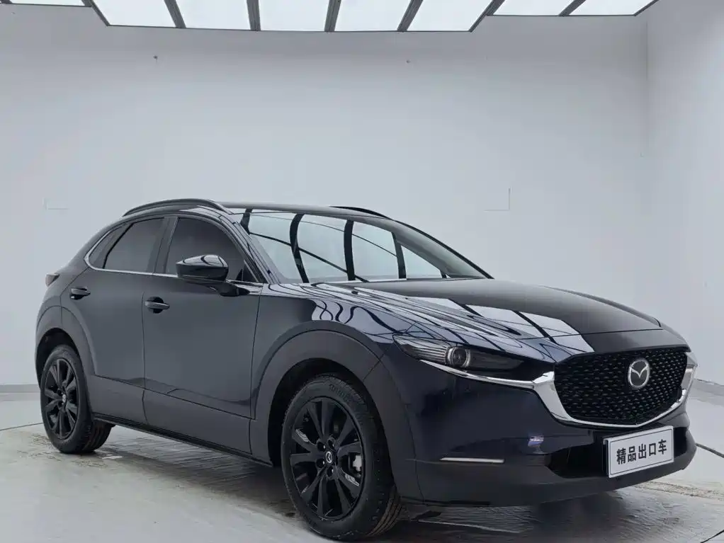 Photo 3 - Mazda CX-30