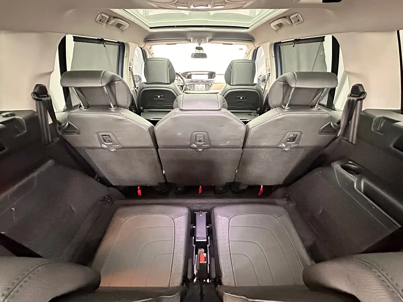 Citroën C4 Picasso 2015 Grand 1.6T Luxury 7-seater фото 47