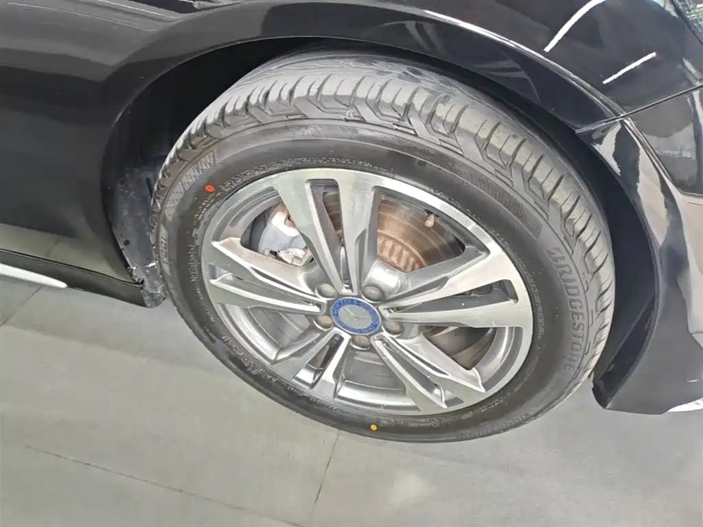 Mercedes-Benz C-Class 2016 C 200 L Sport фото 14
