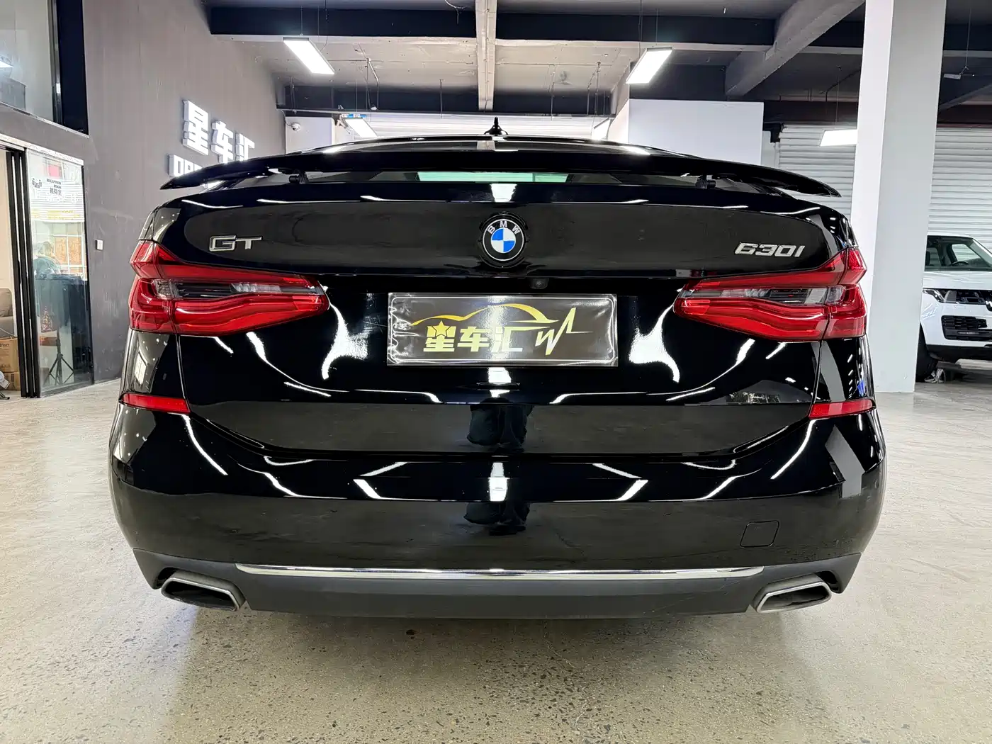 BMW 6 Series GT 2019 630i Luxury Design Package фото 11