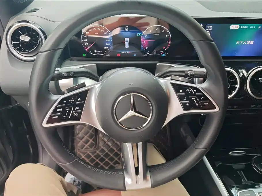 Mercedes-Benz GLB 2024 Facelift GLB 200 Dynamic фото 15
