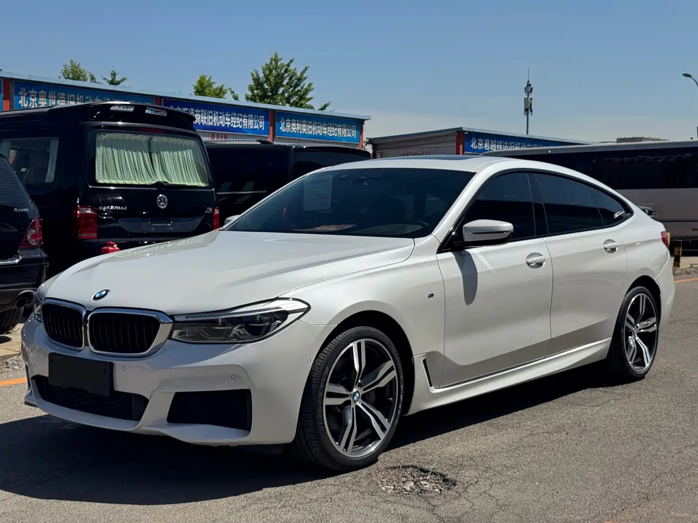 BMW 6 Series GT 2018 640i xDrive M Sport Package