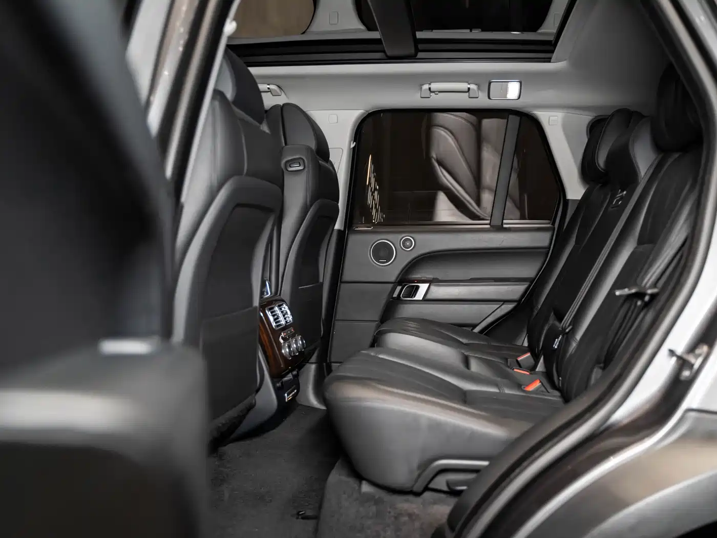 Land Rover Range Rover 2015 3.0 SC V6 Obsidian Limited Edition фото 20