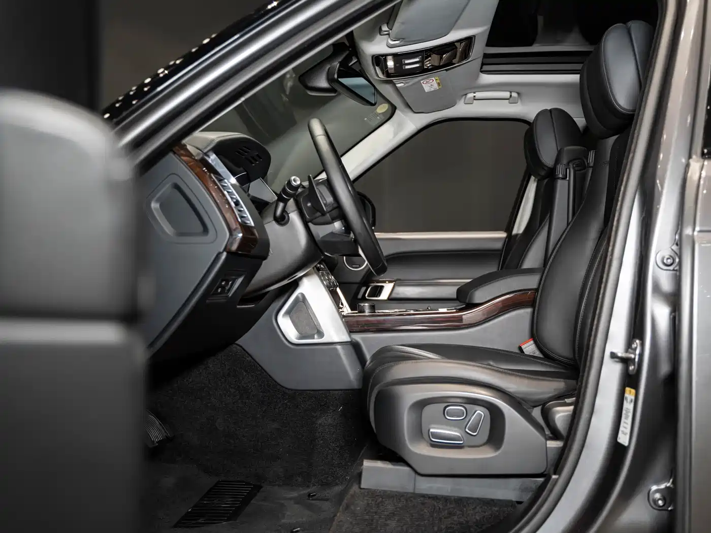 Land Rover Range Rover 2015 3.0 SC V6 Obsidian Limited Edition фото 12