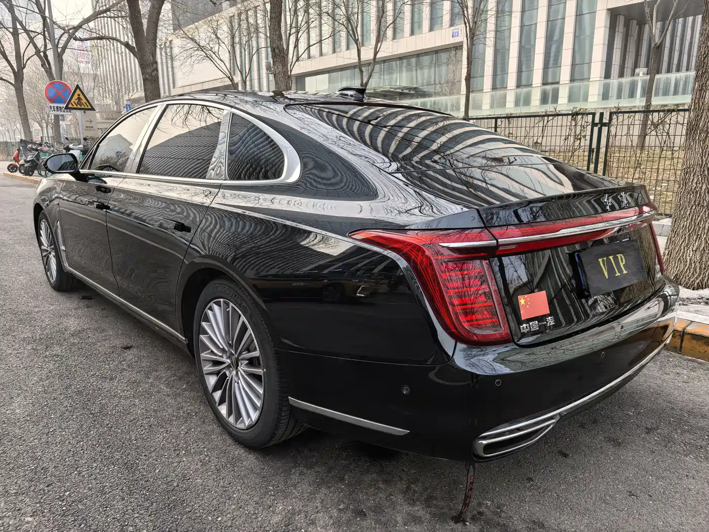 Hongqi H9 2020 3.0T Smart Connection Qi Chang Edition фото 21
