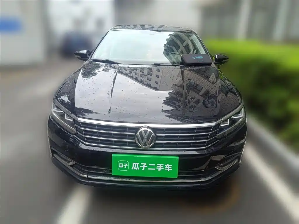 Volkswagen Passat 2017 330TSI DSG Prestige фото 24