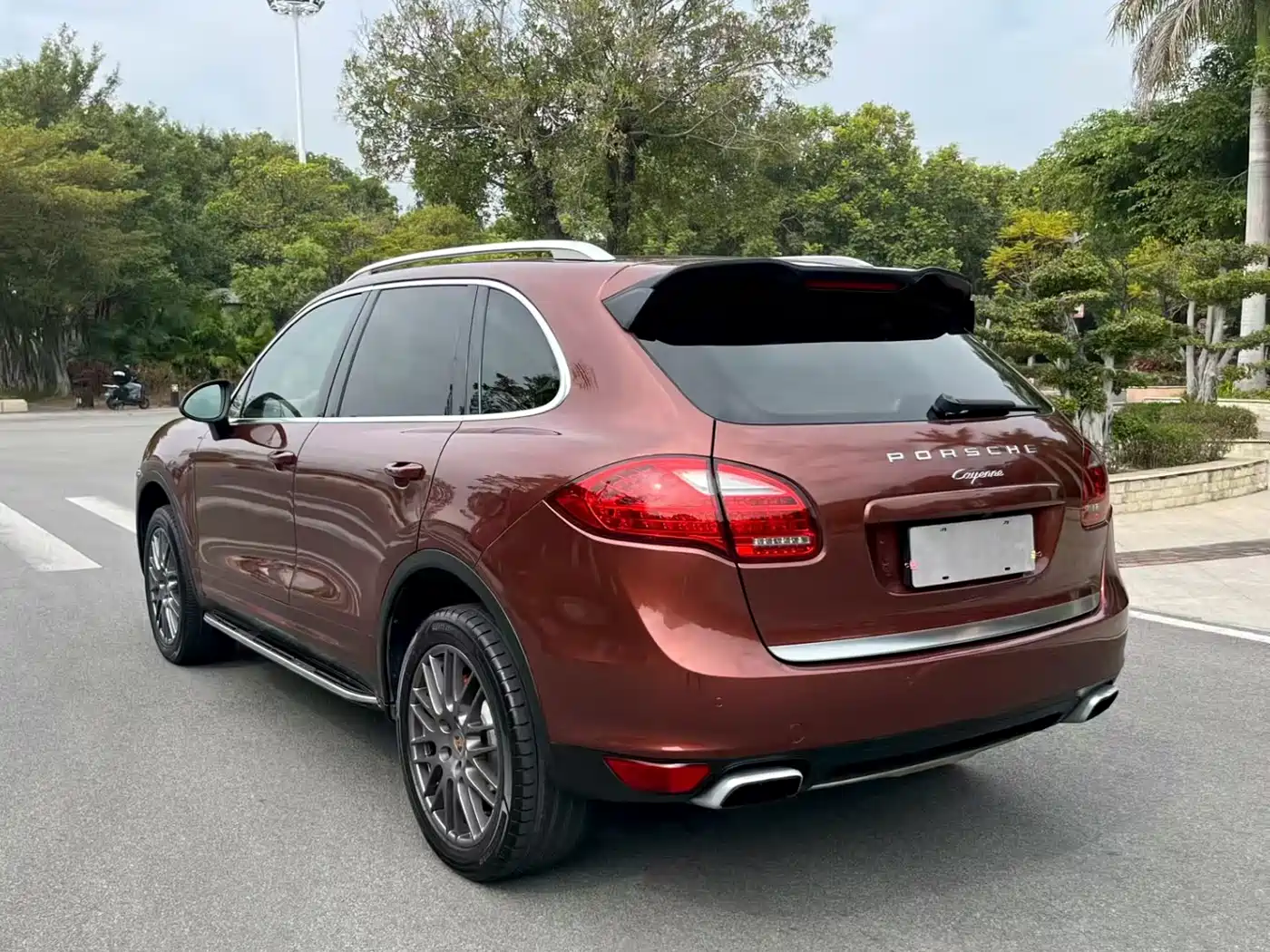 Porsche Cayenne 2011 Cayenne 3.0T фото 9
