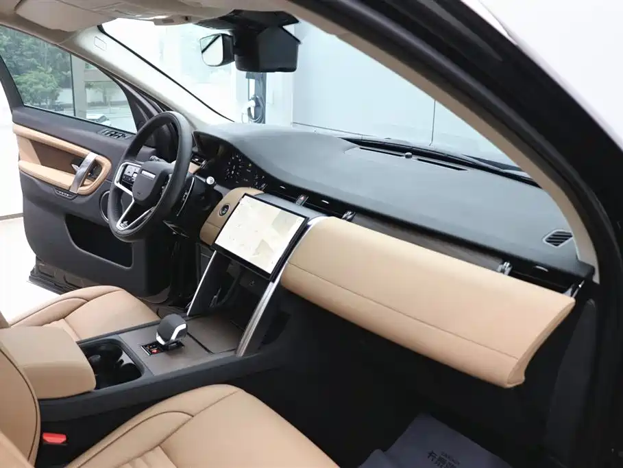 Land Rover Discovery Sport 2024 Performance Technology Edition фото 20