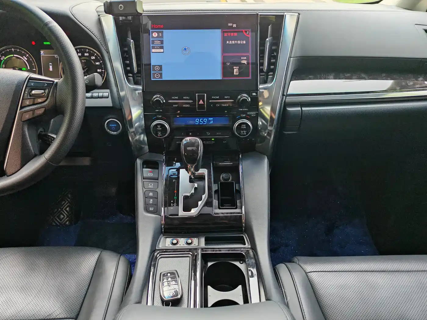 Toyota Vellfire 2021 Crown Hybrid 2.5L HV Luxury Edition фото 11