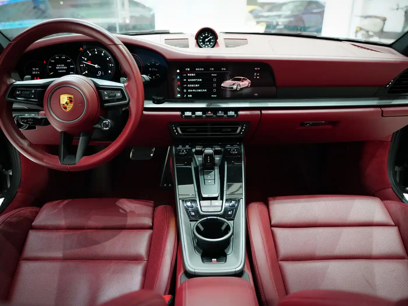 Porsche 911 2022 Carrera 3.0T фото 9