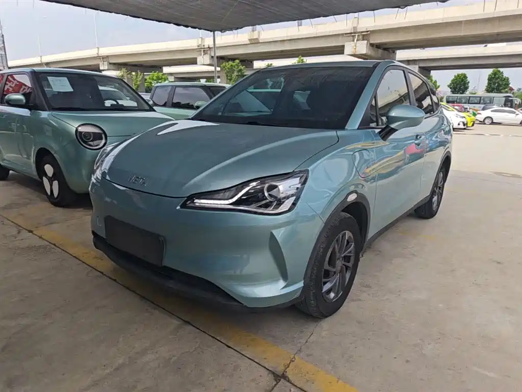 Nezha Auto Nezha V 2021 Standard Range Entertainment Upgrade