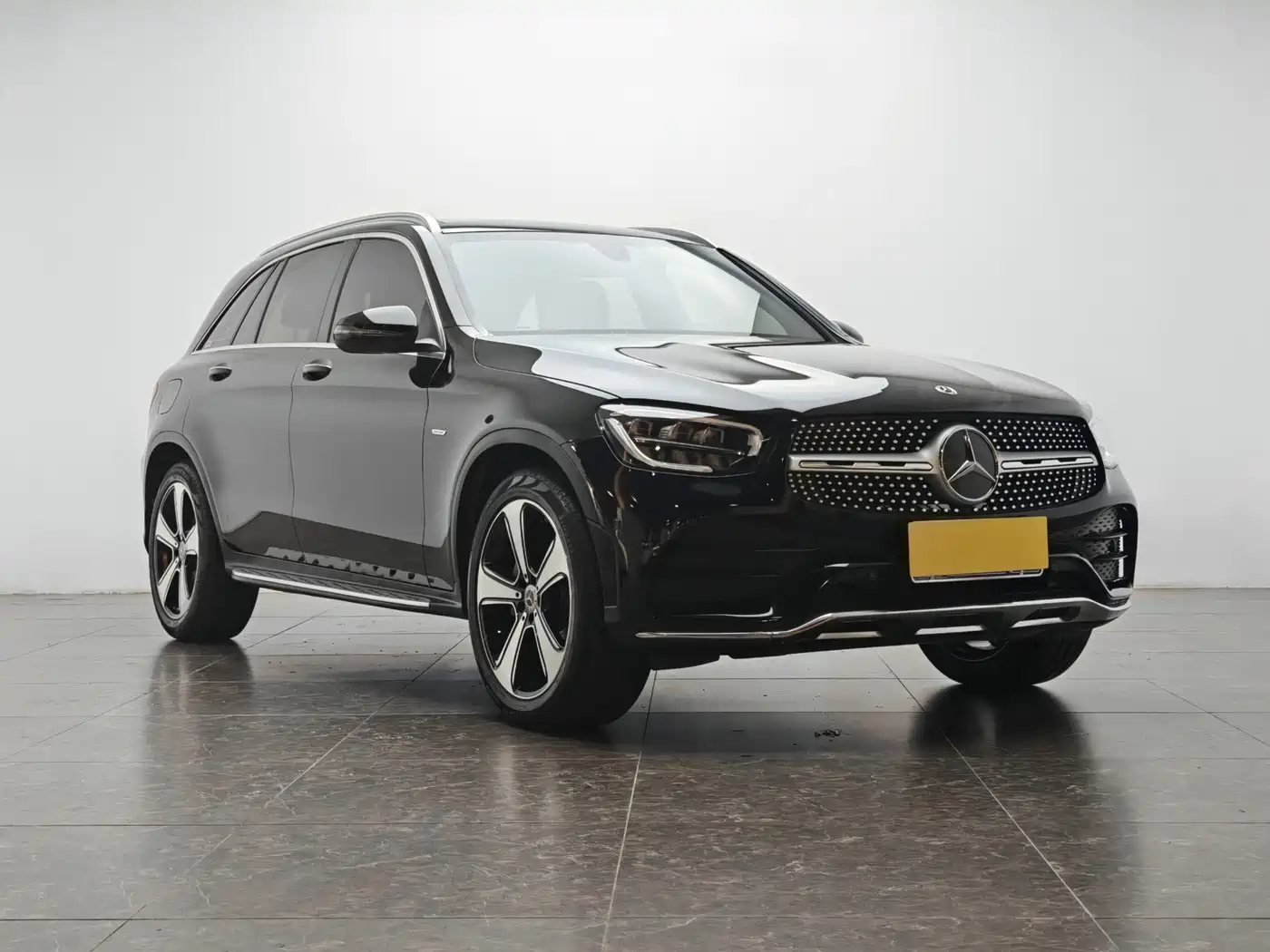 Mercedes-Benz GLC 2022 Facelift GLC 300 L 4MATIC Dynamic Collector's Edition фото 2