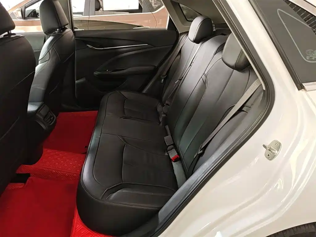 Buick Excelle 2019 18T Auto Connected Elite China VI фото 13