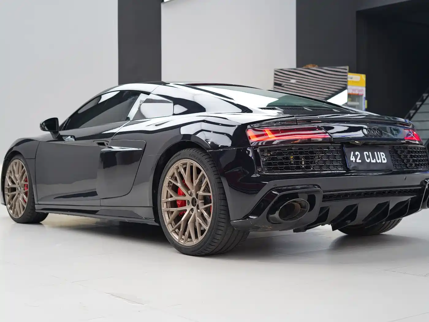 Audi R8 2016 V10 Coupe Performance фото 7